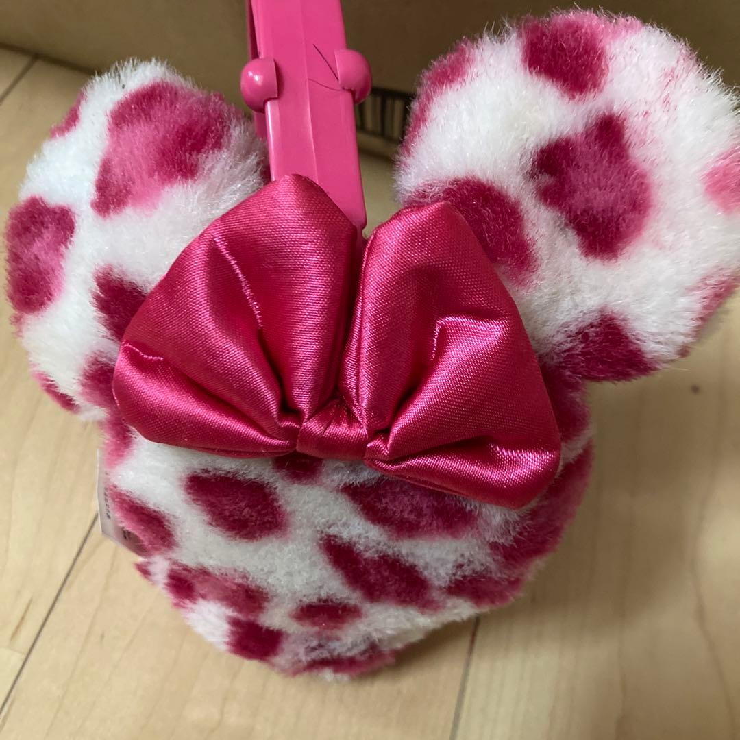 ミニー　イヤーマフ　ヒョウ柄　ピンク　ディズニー　ディズニーリゾート