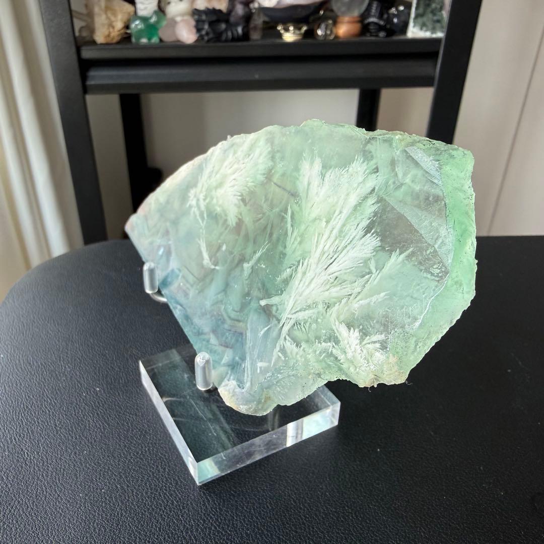 【Kdash】天然石フェザーフローライトのプレート　置物NO.020710