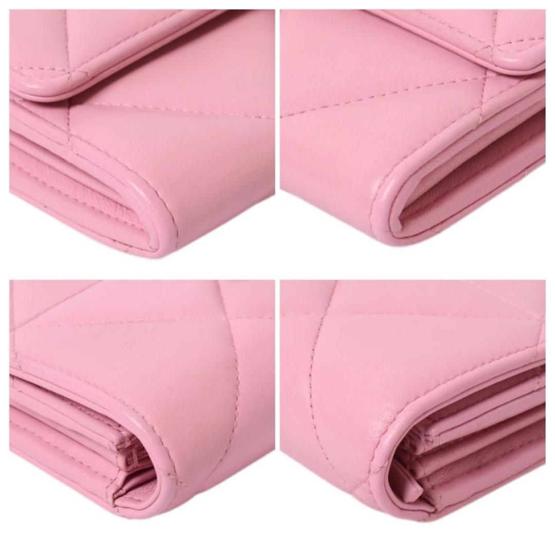 【極美品】CHANEL 19 フラップコンパクトウォレット　ラムスキン　二つ折り