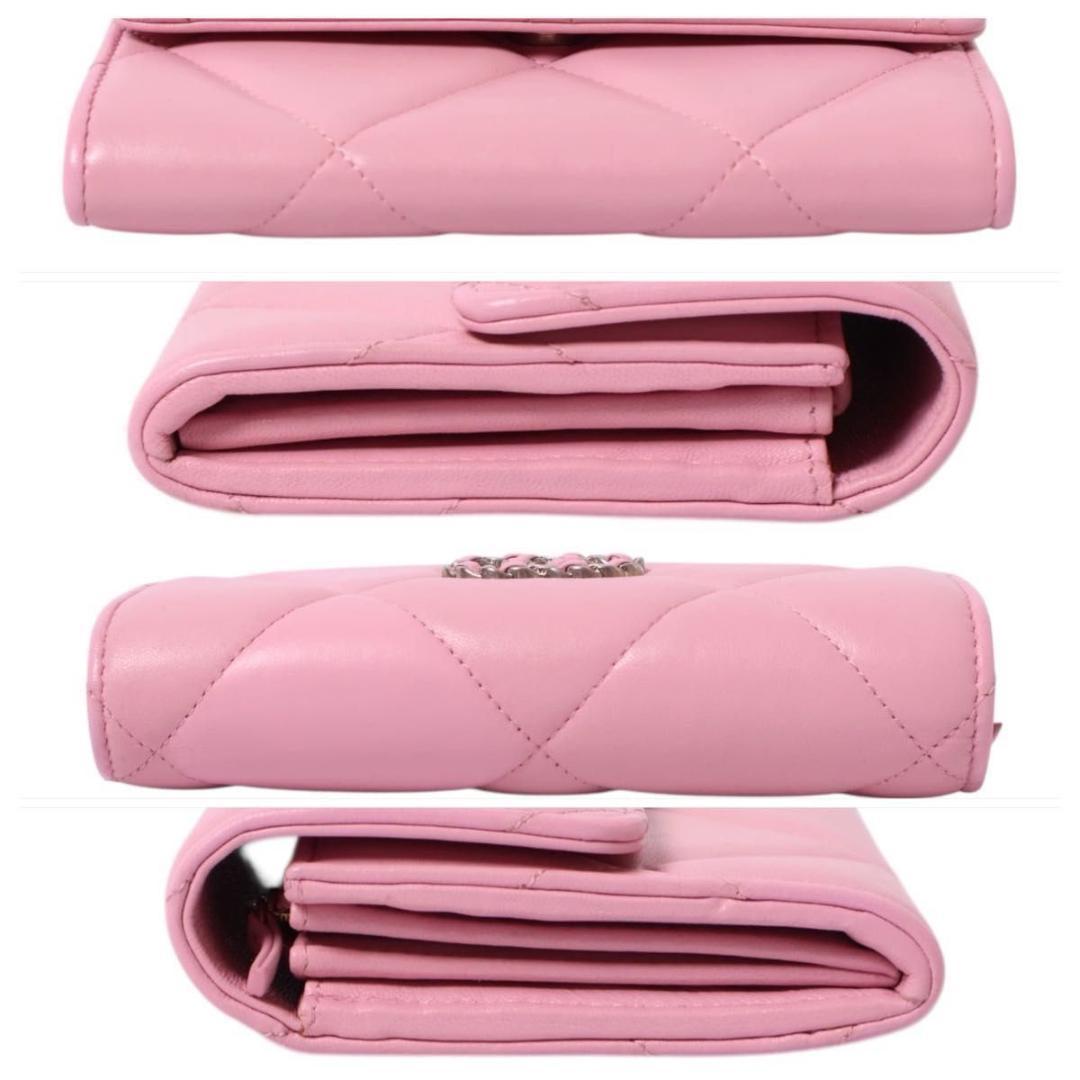 【極美品】CHANEL 19 フラップコンパクトウォレット　ラムスキン　二つ折り