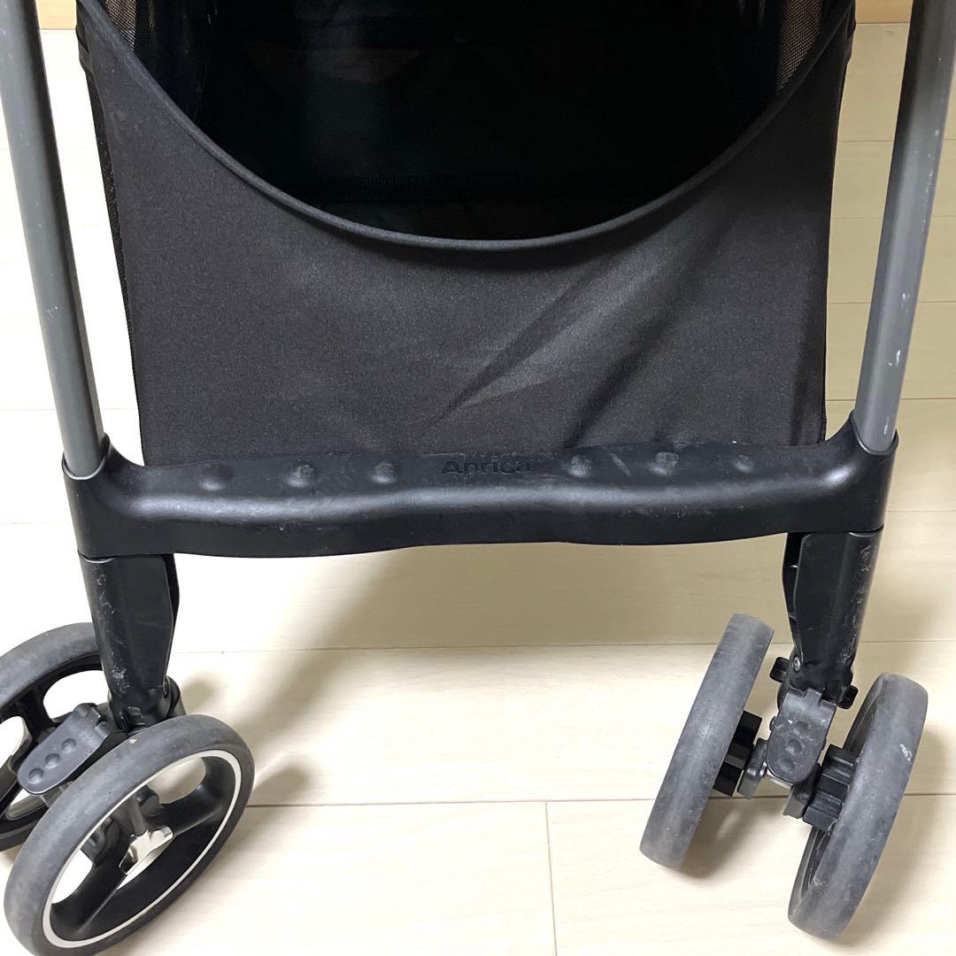 未使用級　極美品　Aprica アップリカ ベビーカー クルリー　A型 軽量
