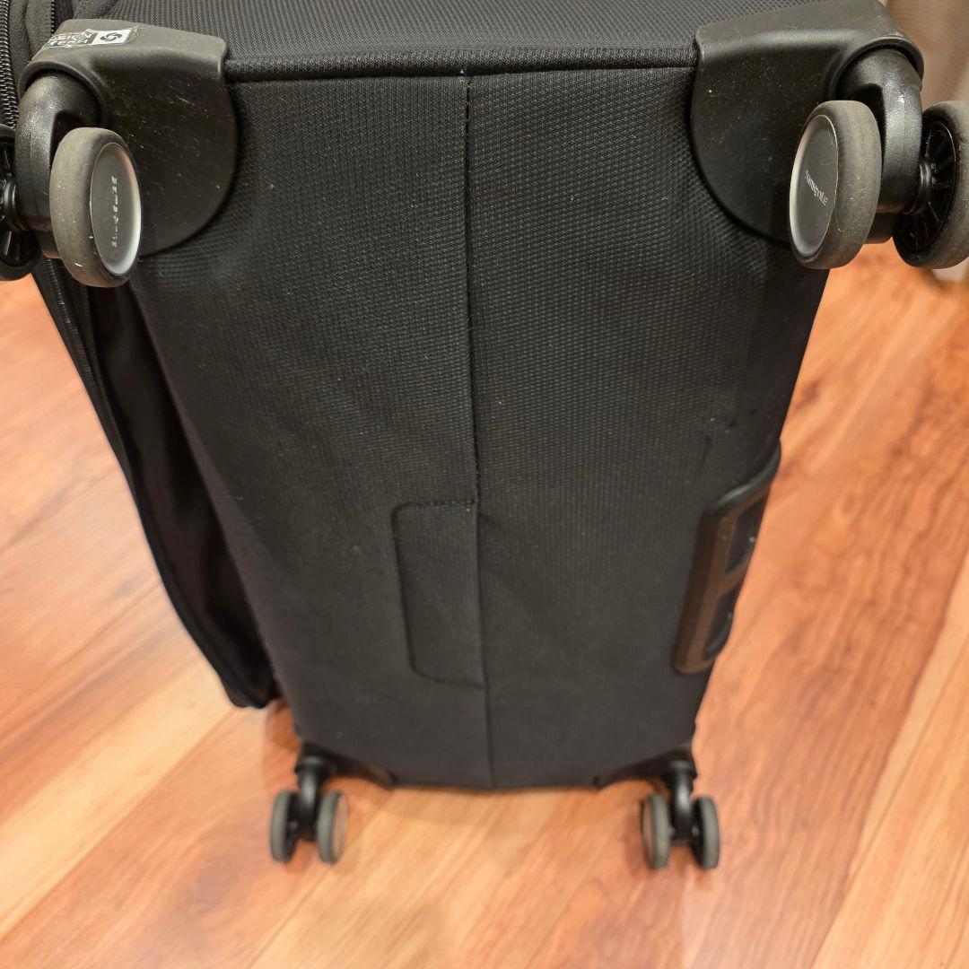 【１回使用美品】サムソナイト　アップリフトソフトサイドラージスピナー