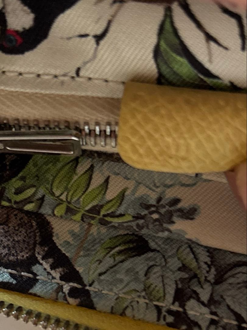 最終値下げ　 エルメス　シルクインコンパクト　イエロー