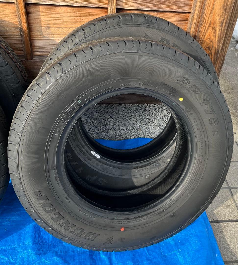 ハイエース新車外し　195/80R15タイヤ 4本セット2025 48週製造品