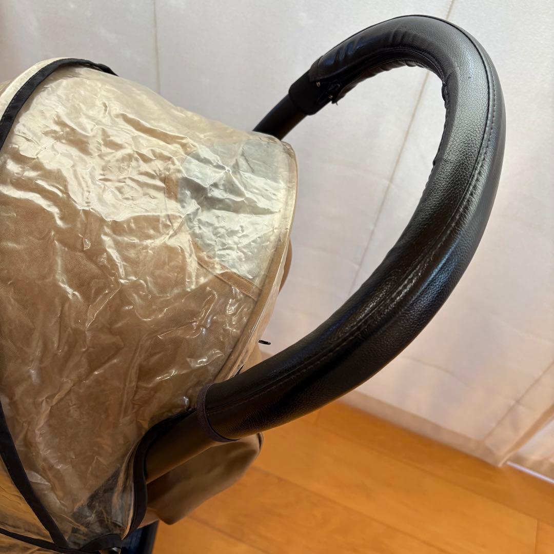 babyzenyoyo6+ ブラックフレーム　トフィー