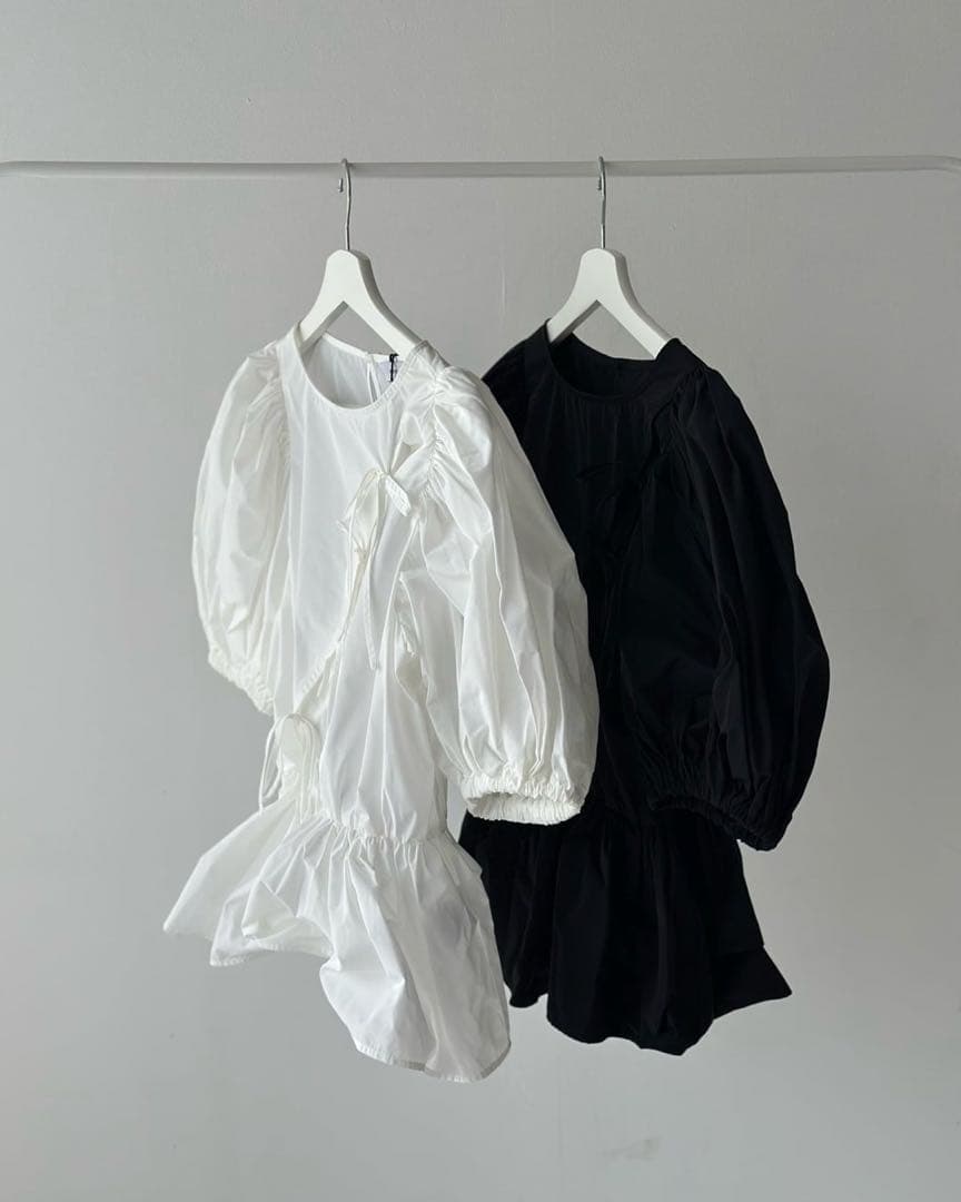 emm the shop ペプラムリボンブラウス