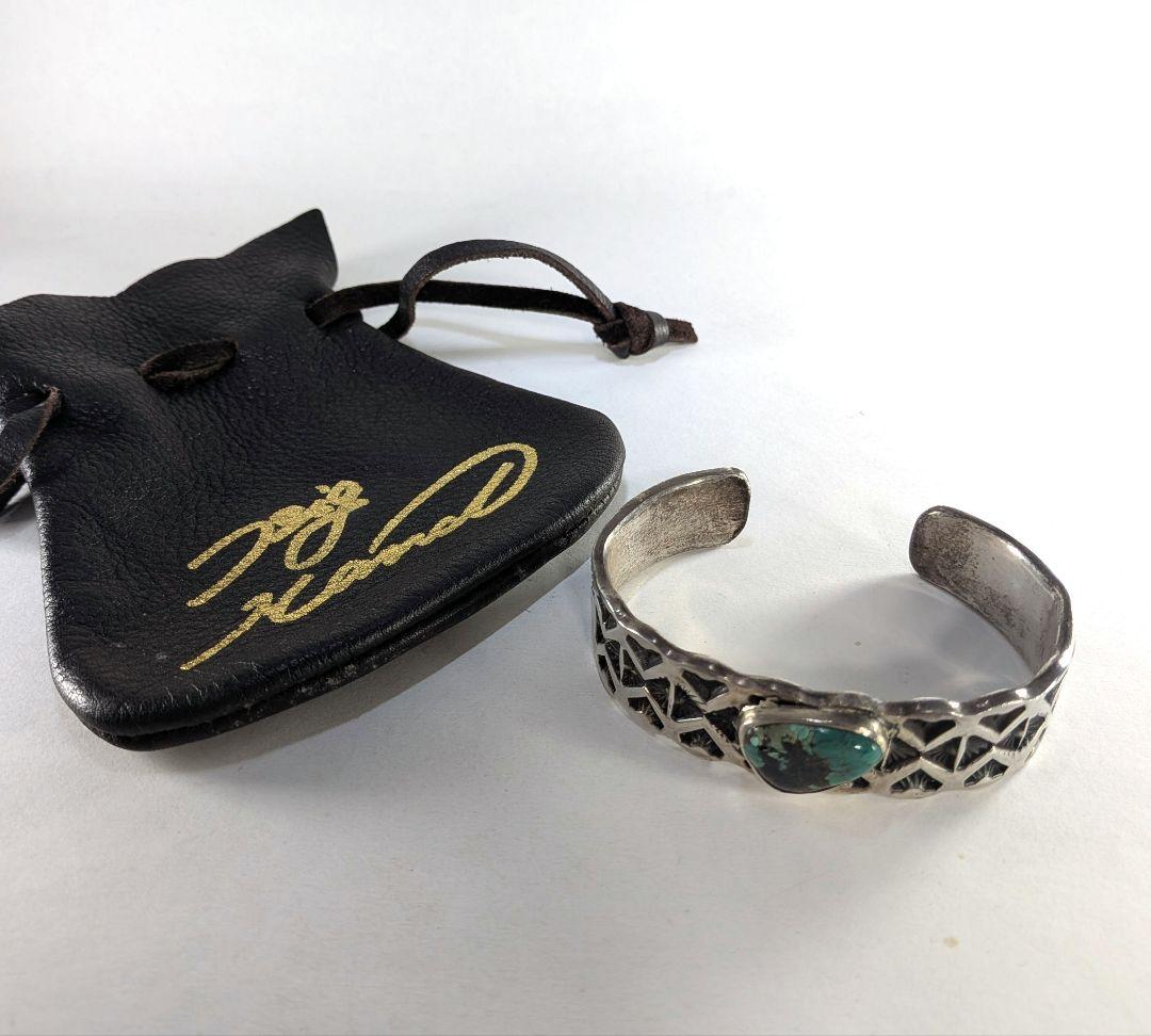 ビッグハンド　ターコイズバングル