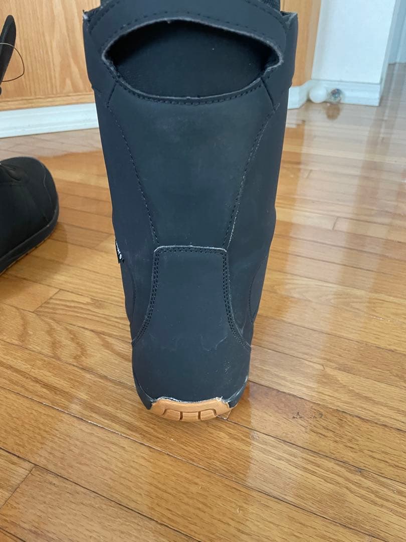 エアボーン　ARBN　スノーボードブーツ ダイヤル式　27.5㎝