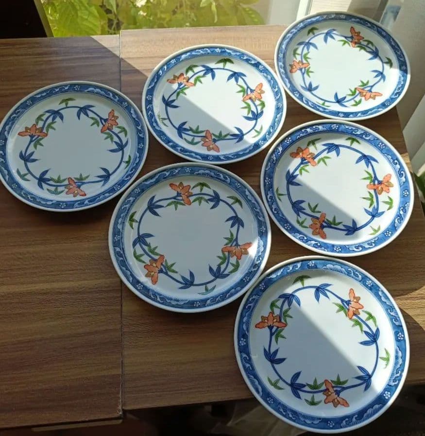 源右衛門　花と葉デザインの陶器皿 6枚セット