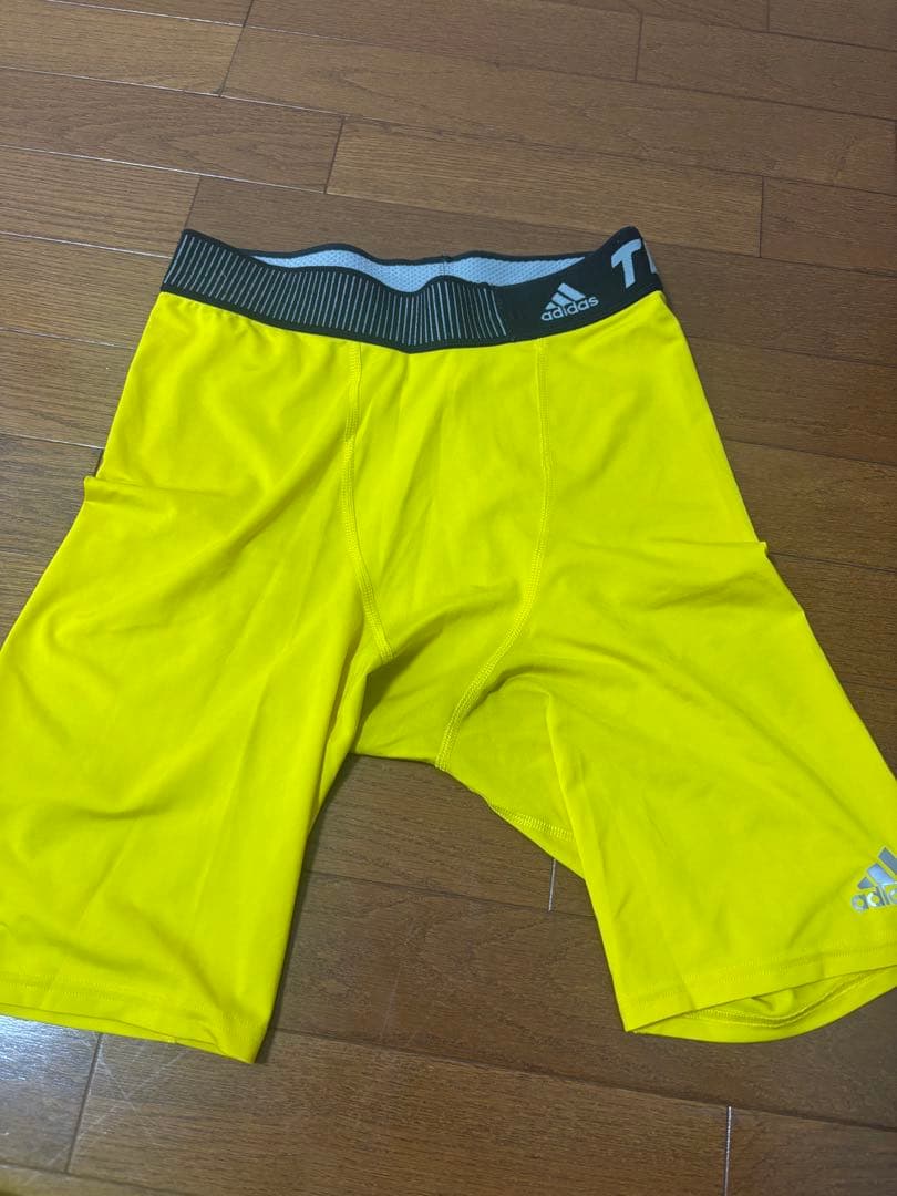 流通経済大学　サッカー部　セット