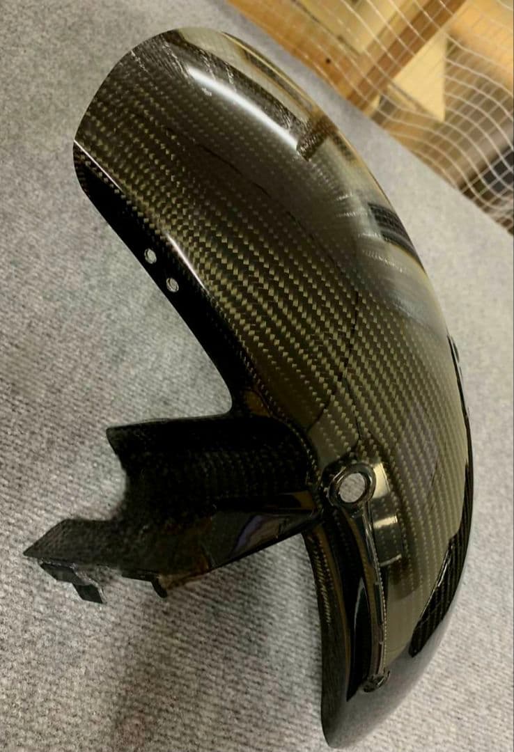 Z９００RS カーボンファイバー フロントフェンダー