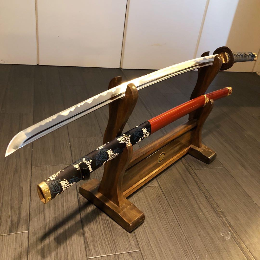 高級模造刀　居合刀　樋入り刀身　赤絹拵え　亜合金刀身