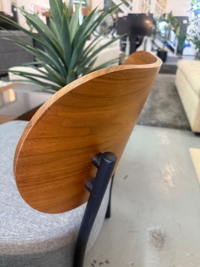 アクセントチェア　1脚　ニトリ