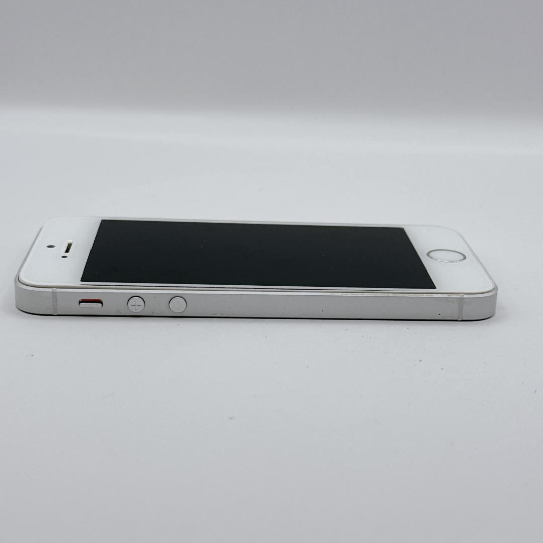 【良品】iPhone SE MLLP2J/A 16GB バッテリー100%