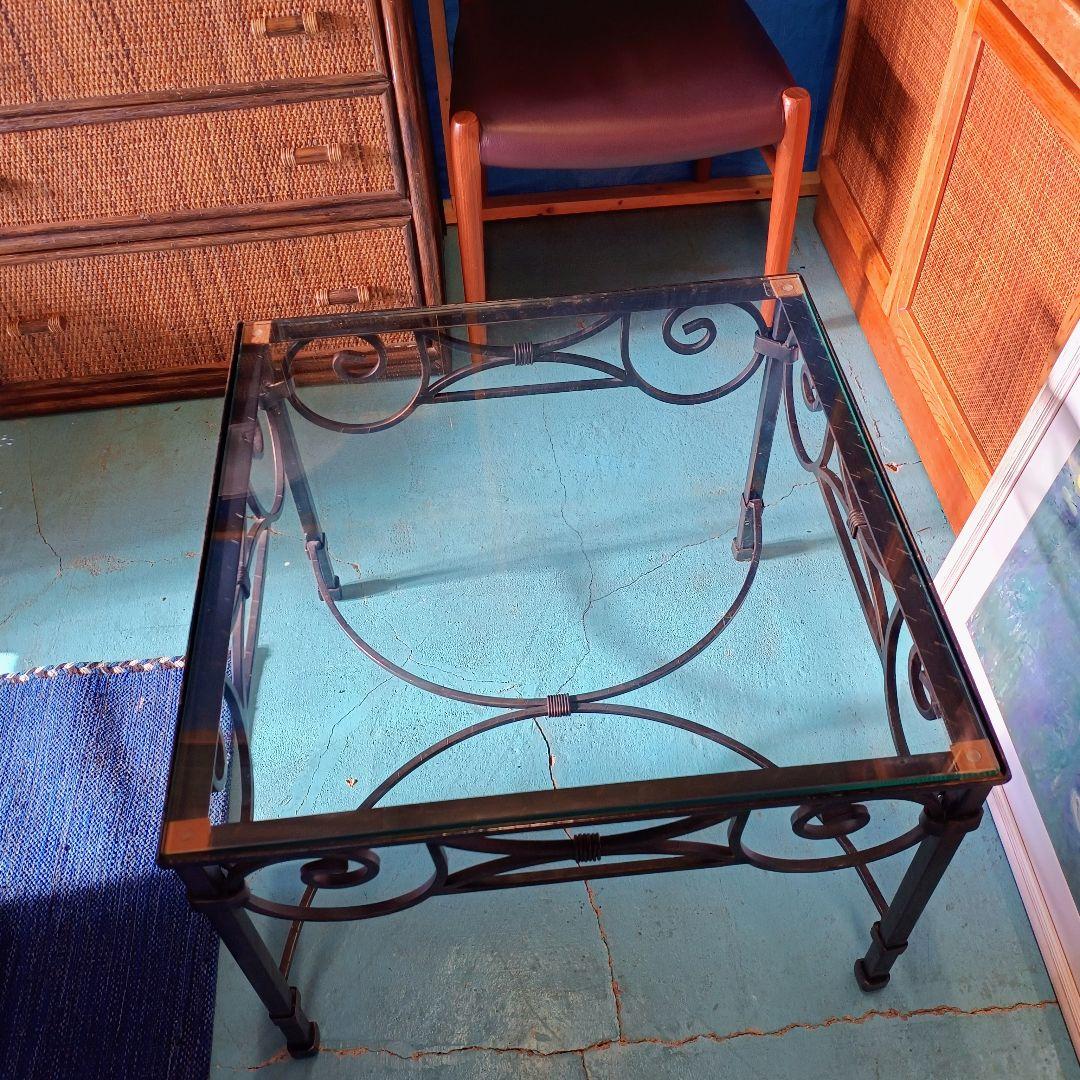 まみ 東京近郊の配送OK　ローラアシュレイ　ガラステーブル　アンティーク