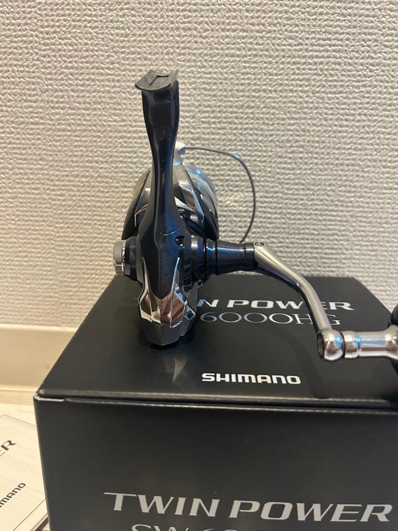 SHIMANO TWIN POWER SW 6000HG リール