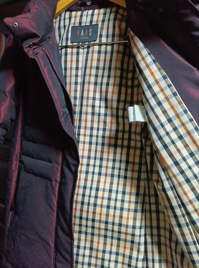 お値下げ致します！ダックスダウンコート渋いワインレッドの色合いです！