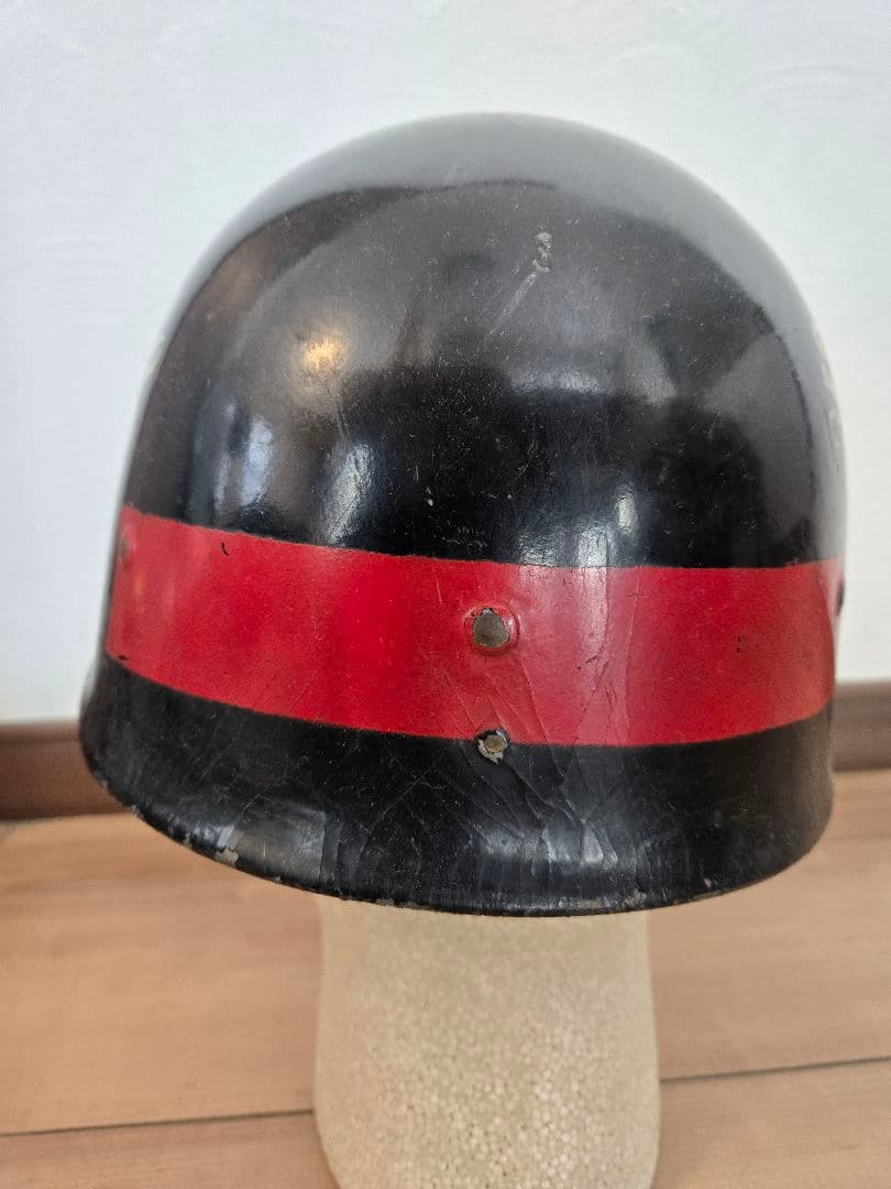 実物　米軍憲兵隊(MP)ヘルメット　オリジナルペイント
