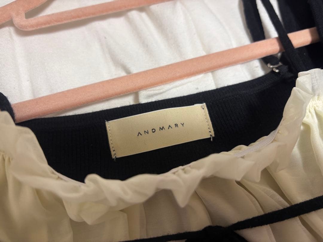 andmary Mew frill tops black 正規品