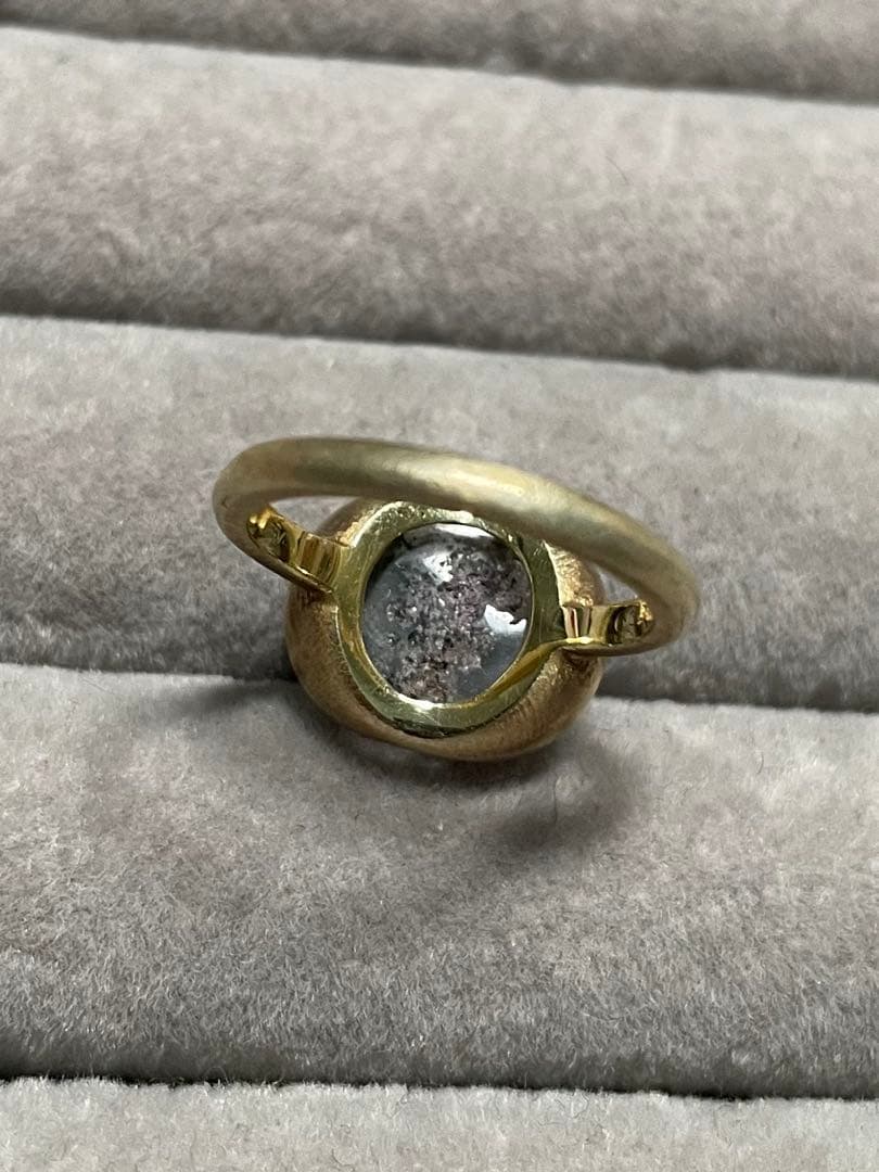 フリュイジョリ　ガーデンクォーツ