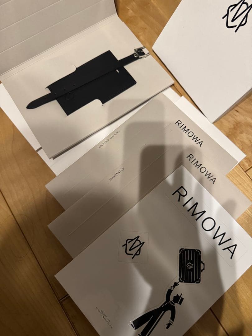 RIMOWA コンパクト