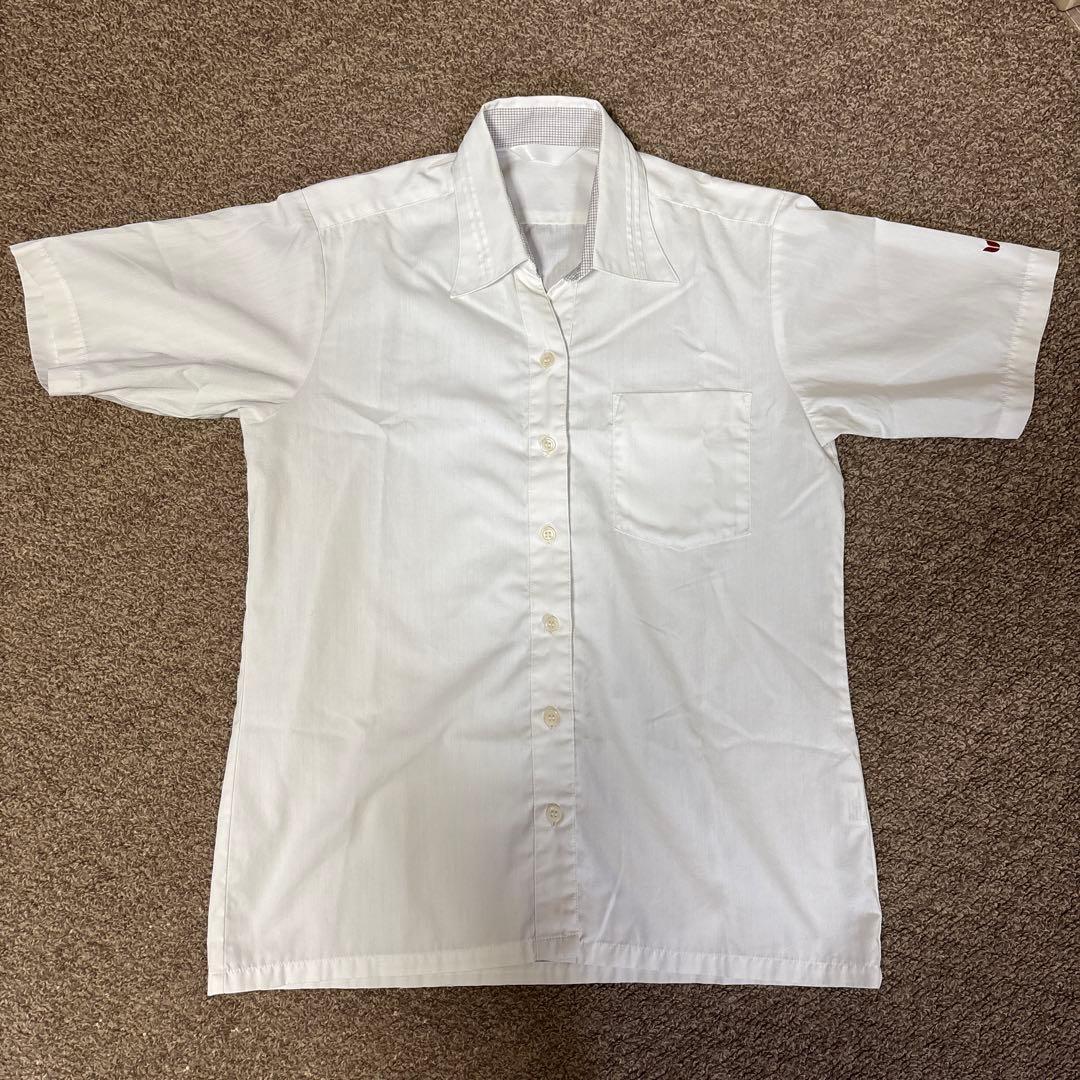 りらくま　リュック　シャツ