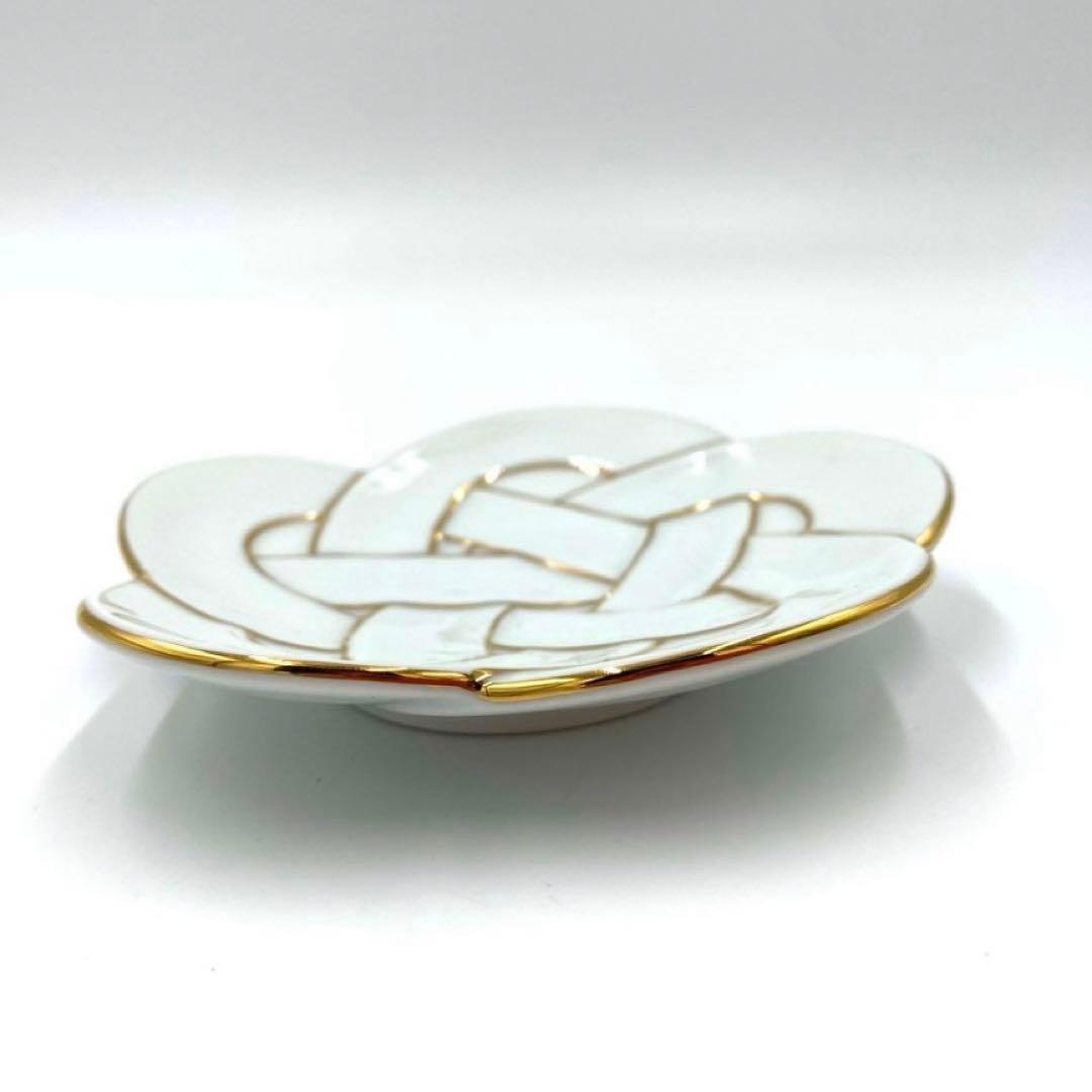 【新品】有田焼田清窯　太白金線梅結び小皿　縁起物