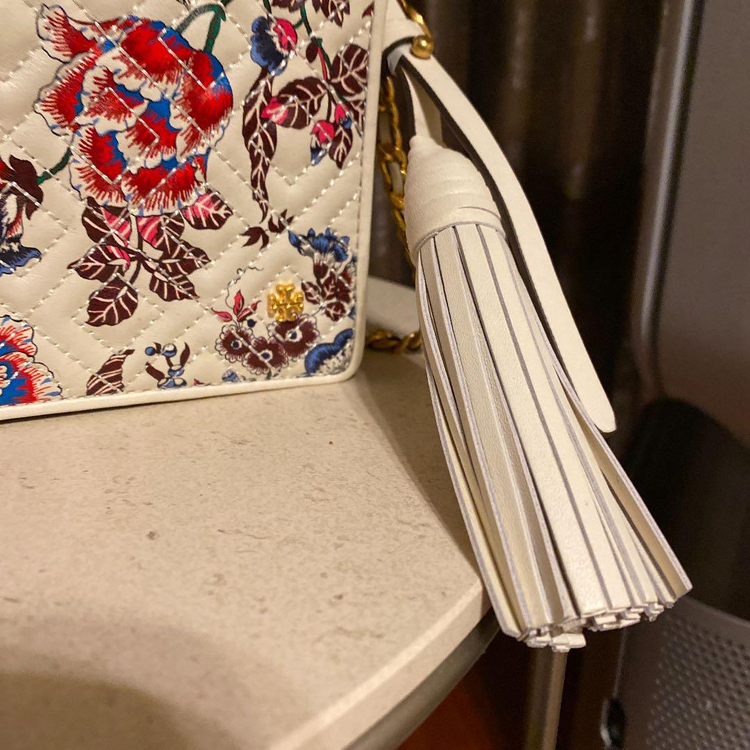 ウォレットバッグ　トリーバーチ　お値下げ