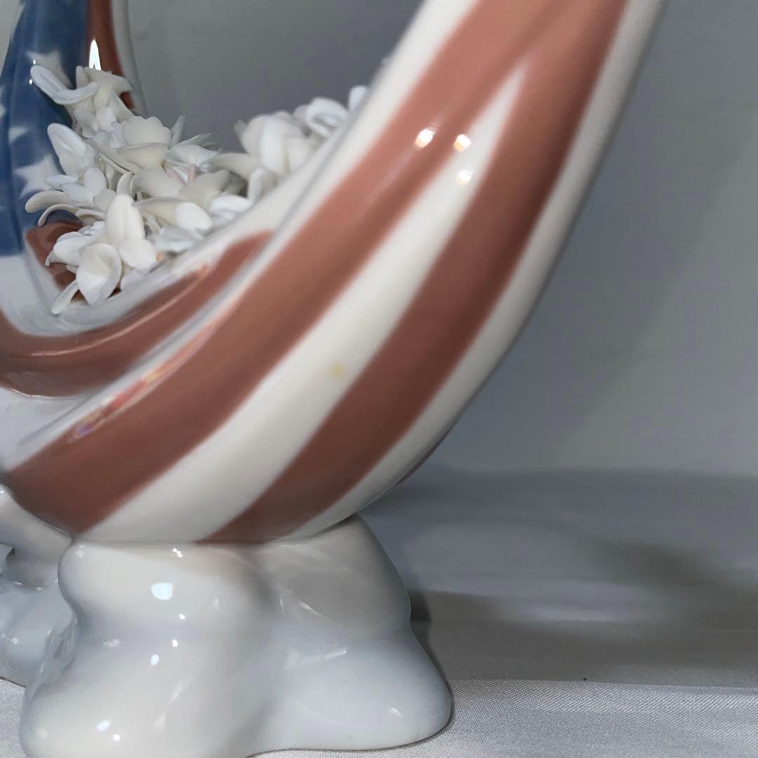 LLADRO 人形 平和の花かご　星条旗柄　アメリカ