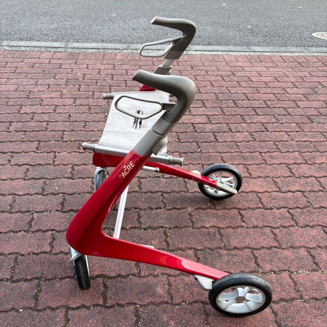 byACRE Carbon Ultralight 歩行器　現状品
