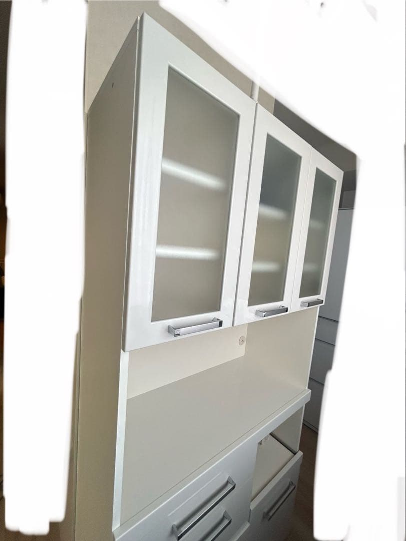 【美品／送料込み価格】パモウナ 白い食器棚・キッチンボード　幅90cm