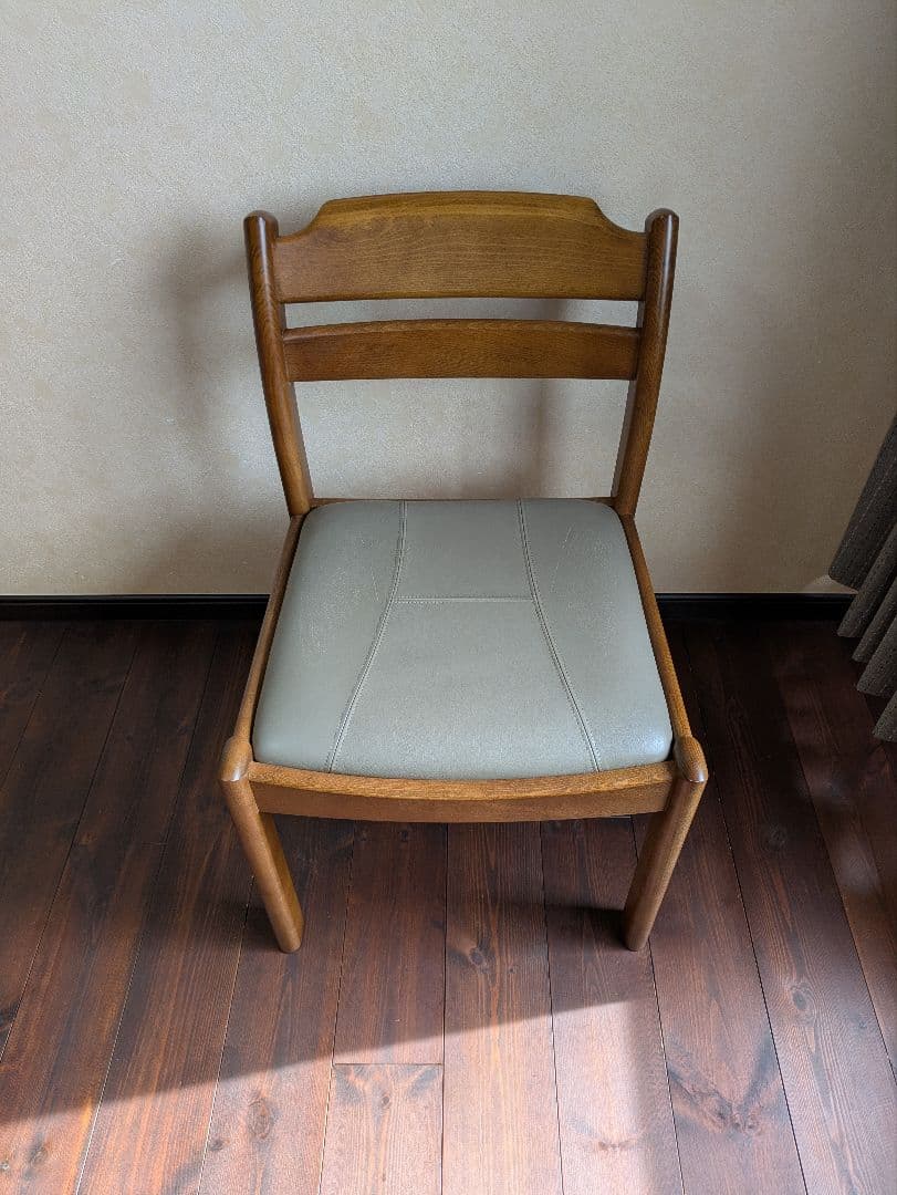 カリモク★ダイニングチェア★2脚セット★レトロモダン★送料無料　③④