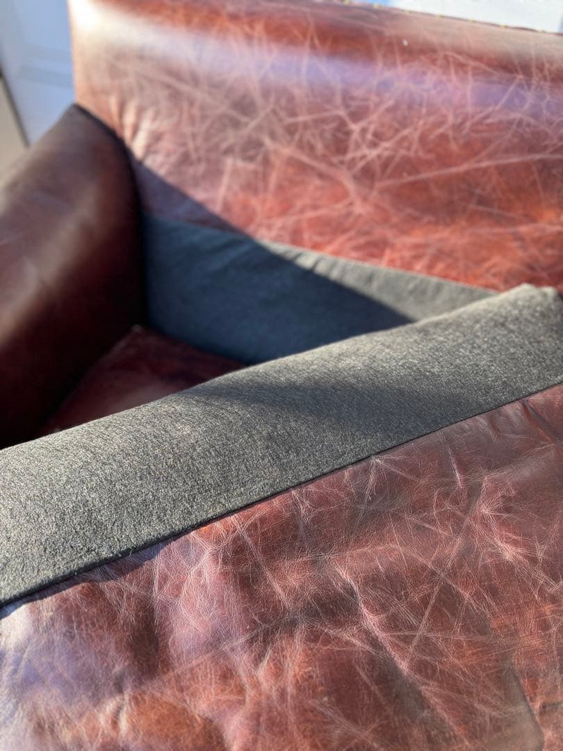 HALO　ハロ　バルモラル　3人掛けレザーソファ