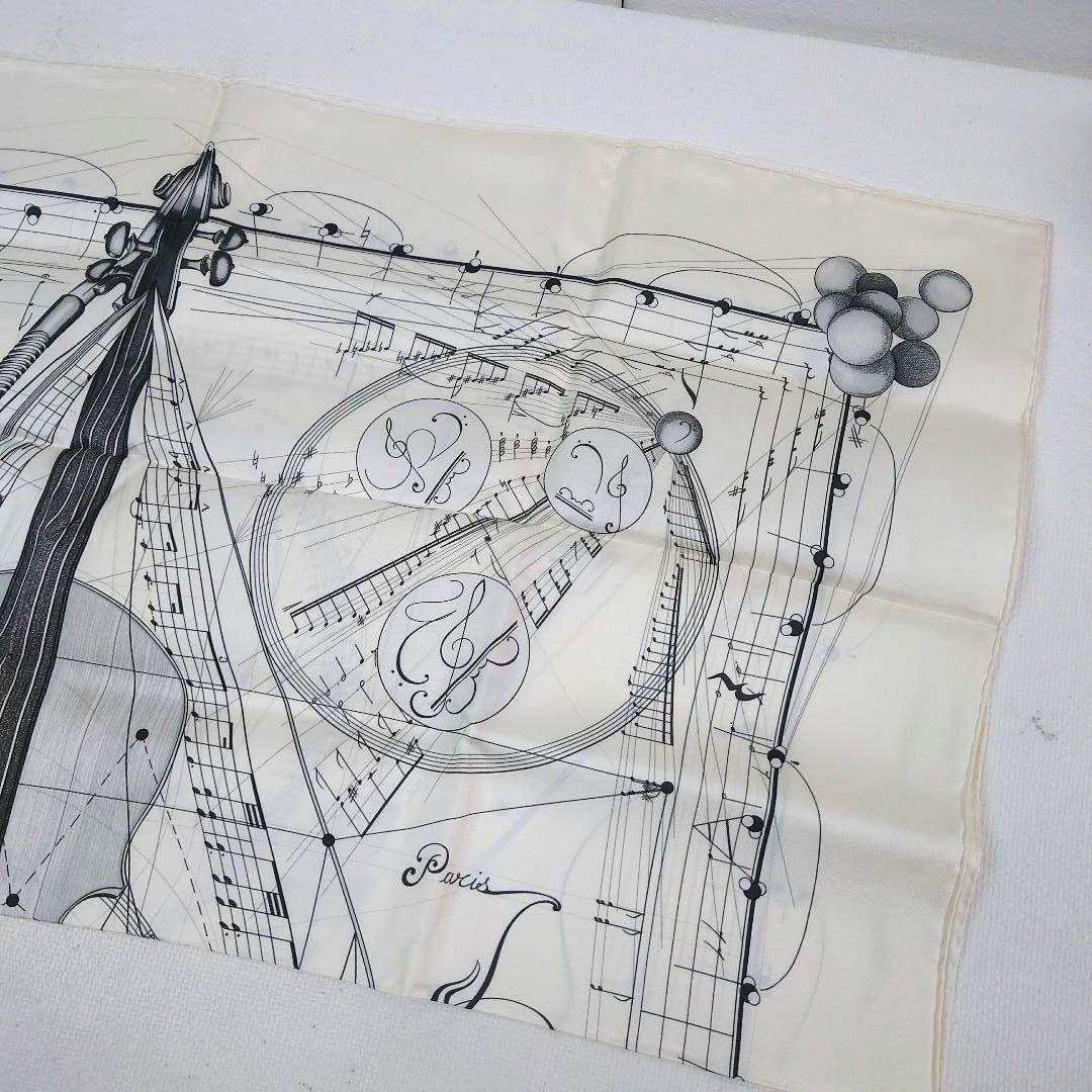M1216H1 エルメス カレ90 球体が奏でる音楽 スカーフ