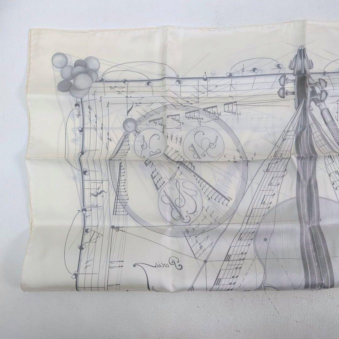 M1216H1 エルメス カレ90 球体が奏でる音楽 スカーフ