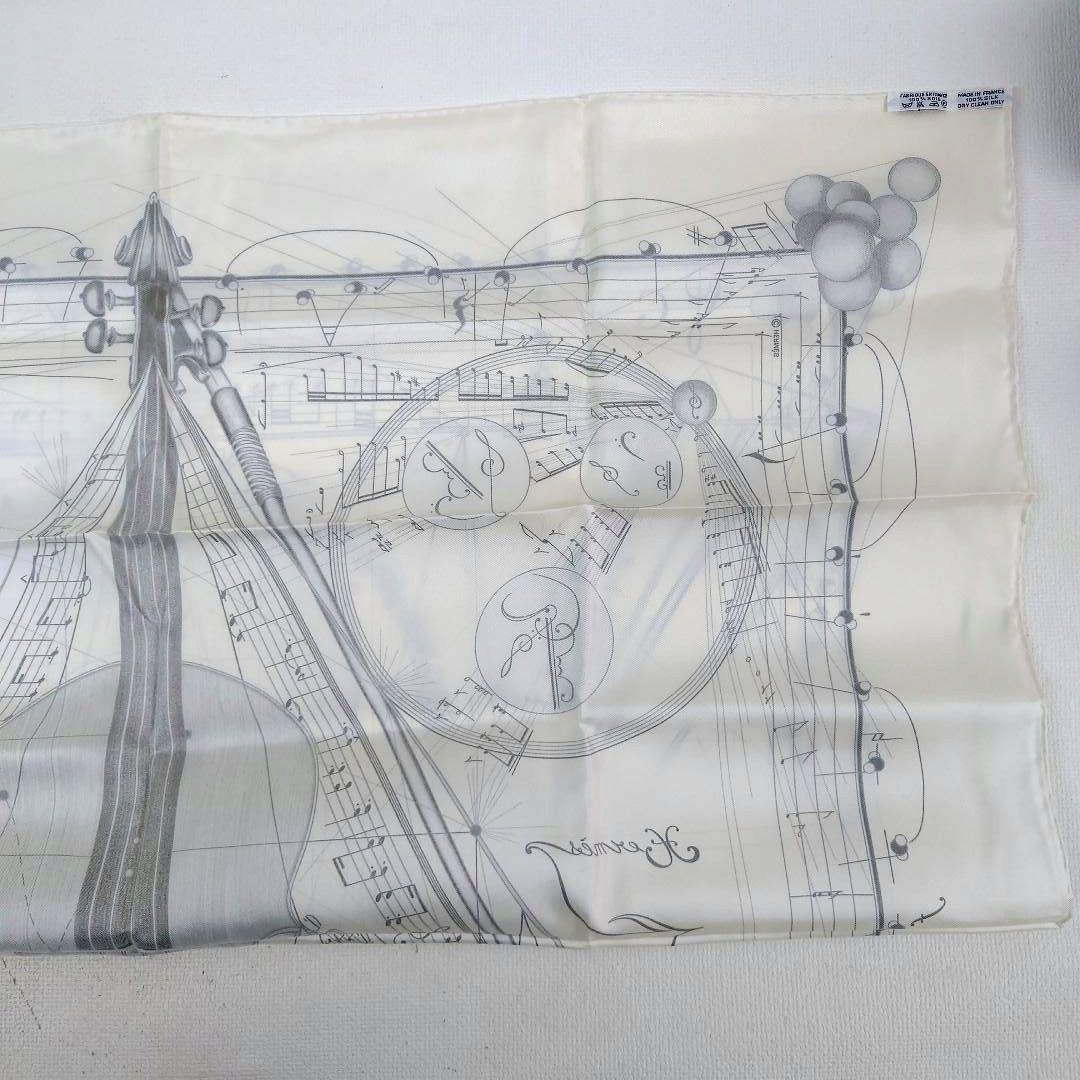 M1216H1 エルメス カレ90 球体が奏でる音楽 スカーフ