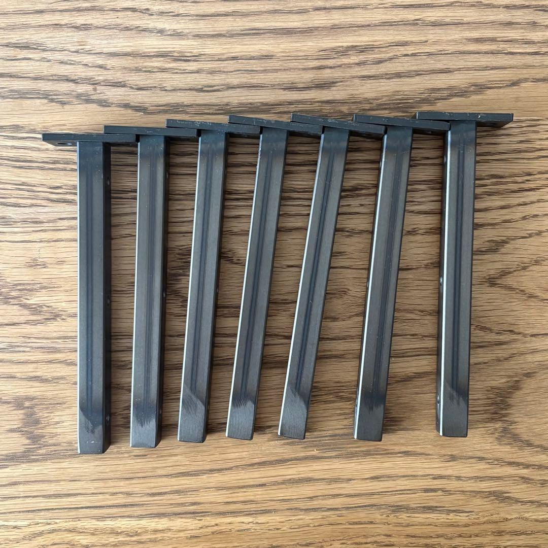 toolbox 棒棚受け 7本セット　黒ムラ 角 180