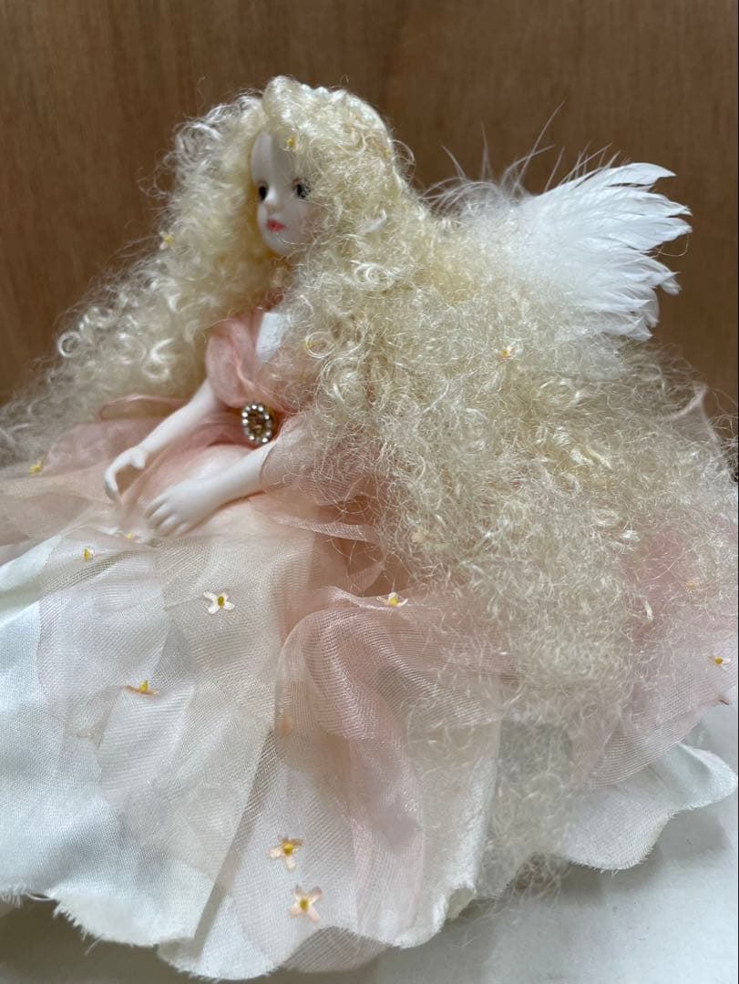 若月まり子 ビスクドール ( ビーズ飾り ) ピンクの服