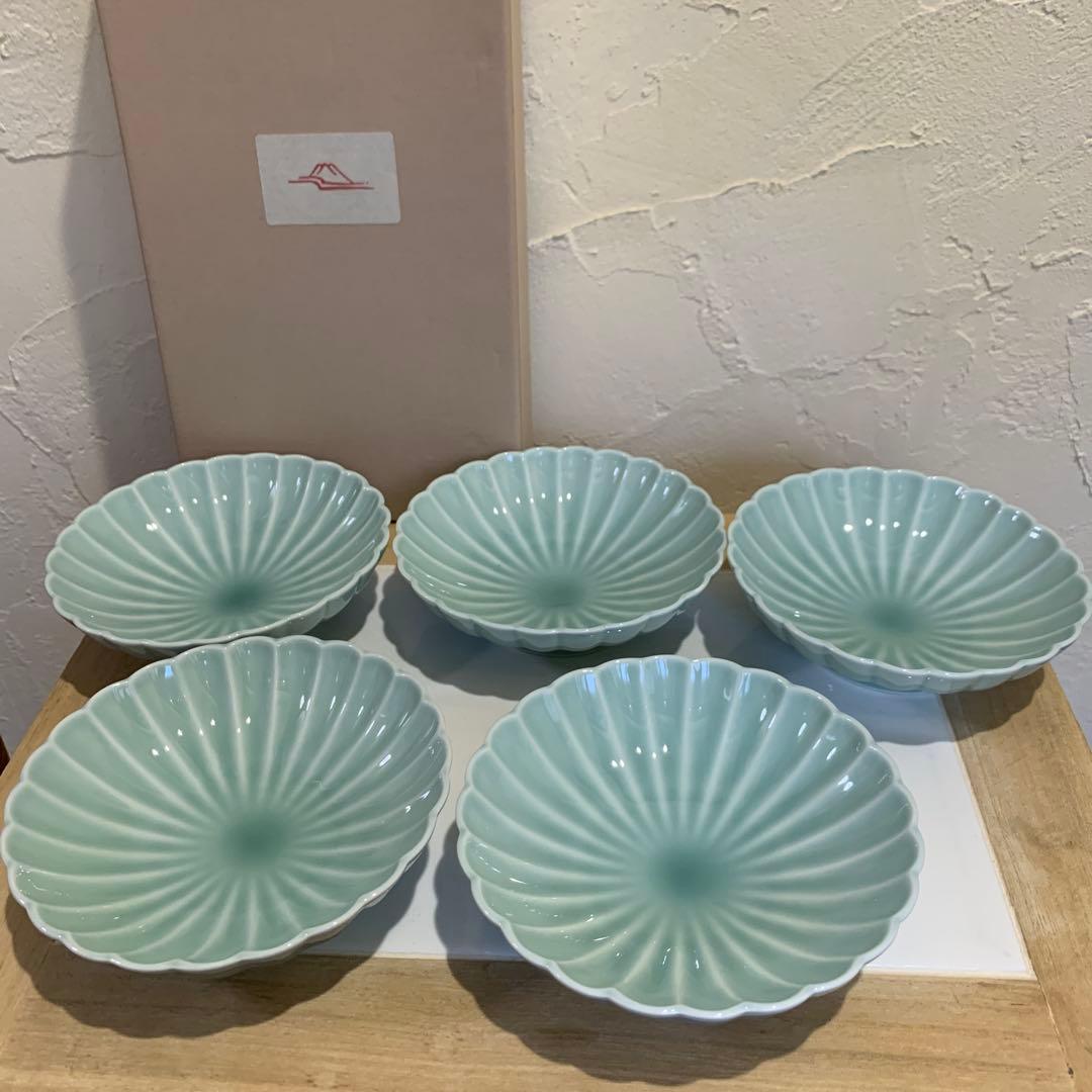 深川製磁　宮内庁御用達　青磁　菊割鉢