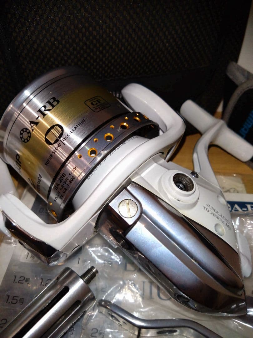 SHIMANO　シマノ　テクニウムМG　キス　SURF　トーナメント　スペシャル