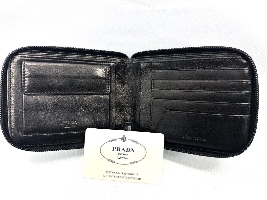 PRADA / プラダ 　ラウンドファスナー　財布　サフィアーノ　黒