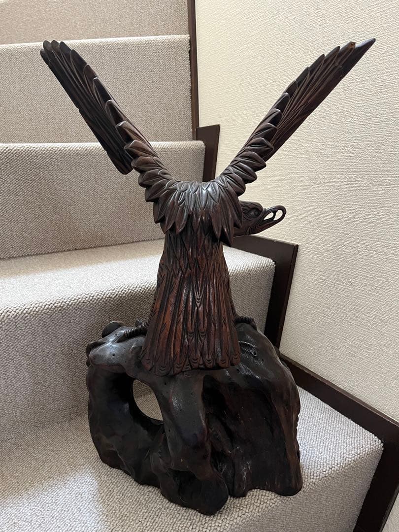 希少　年代物　高価　木彫りの鷲　ワシ　鷹　タカ