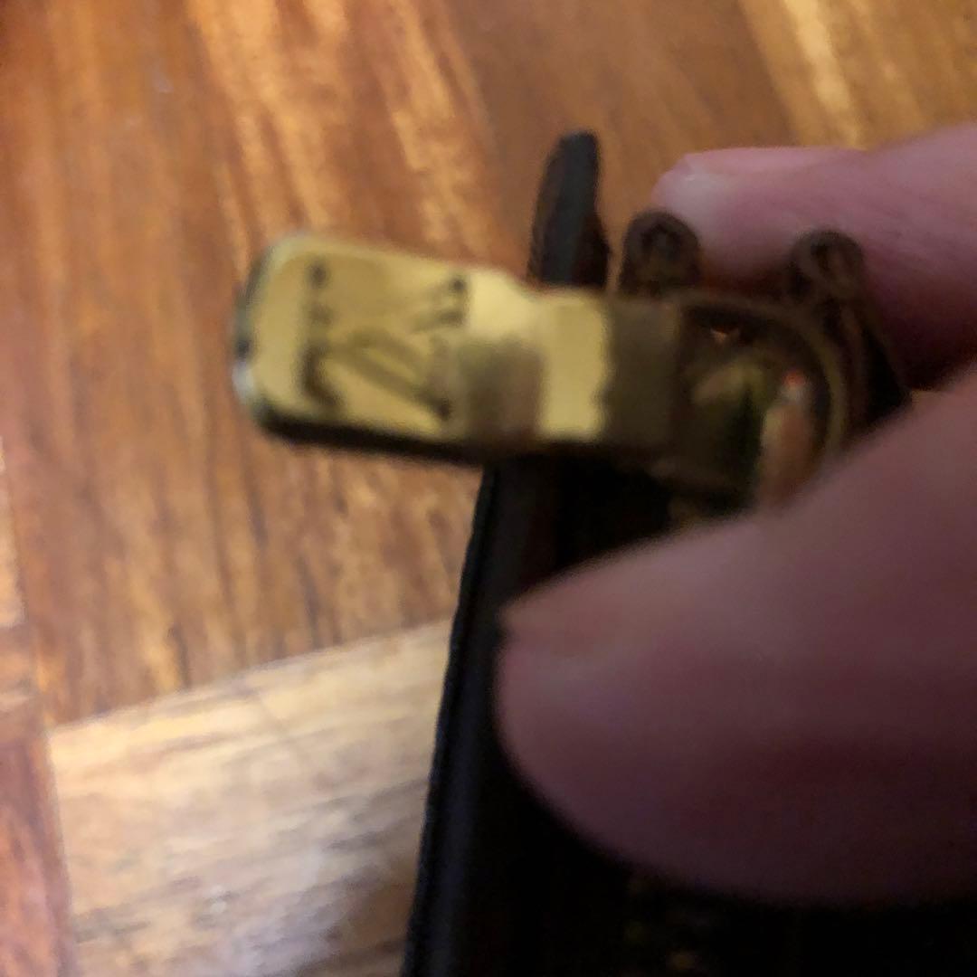 ルイ・ブィトングラフィックプリントレザー長財布