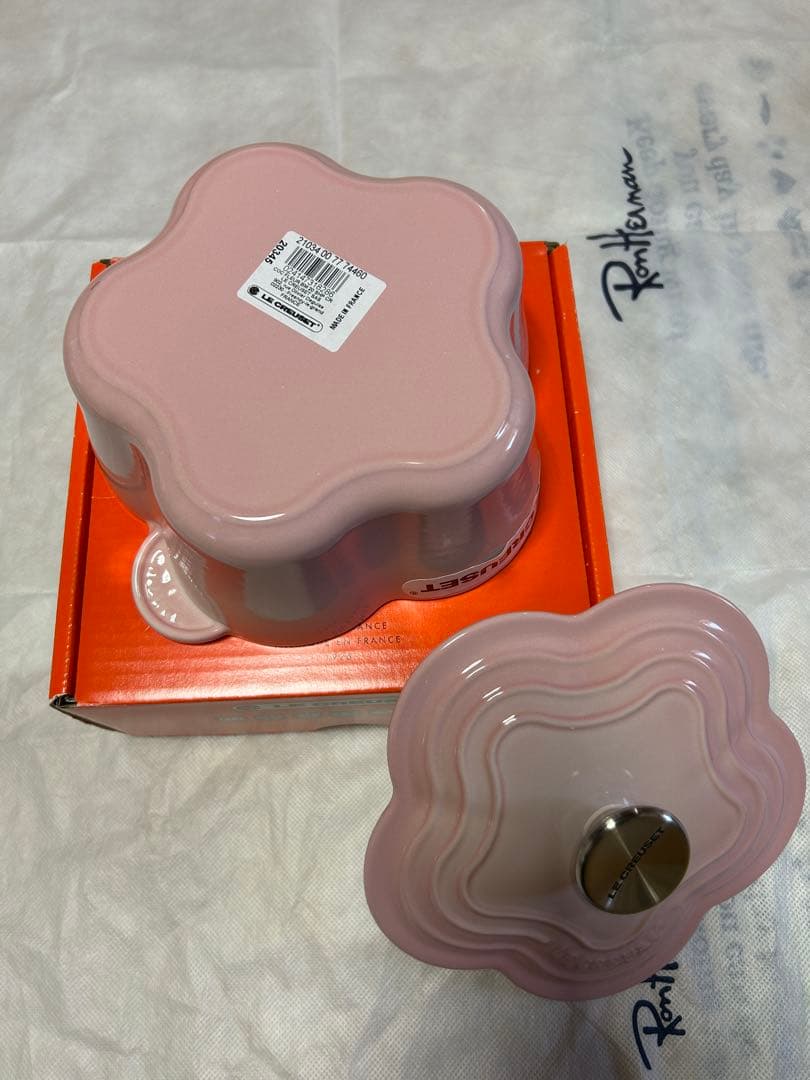 ル・クルーゼ　ココットフルール　シェルピンク　20cm 両手鍋