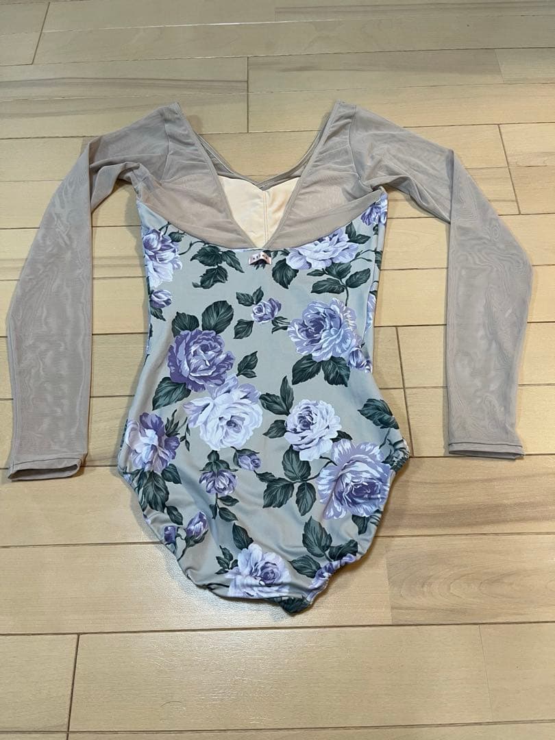 お値下げしました！stina レオタード　Lサイズ