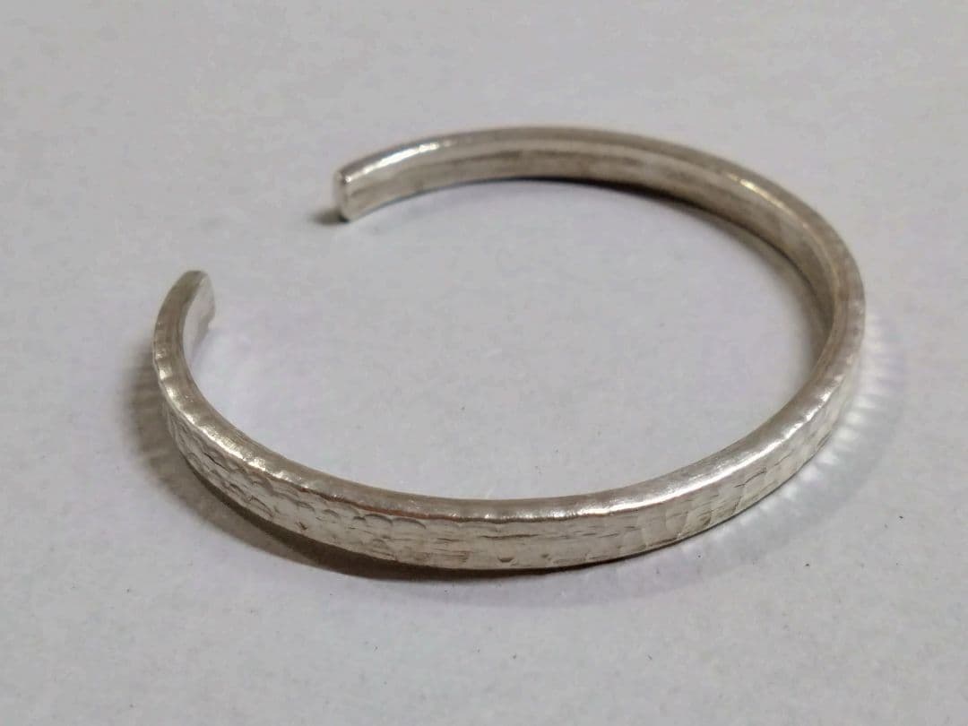 Hiry　 新品　カレン族　銀製　バングル　ブレスレット　A34