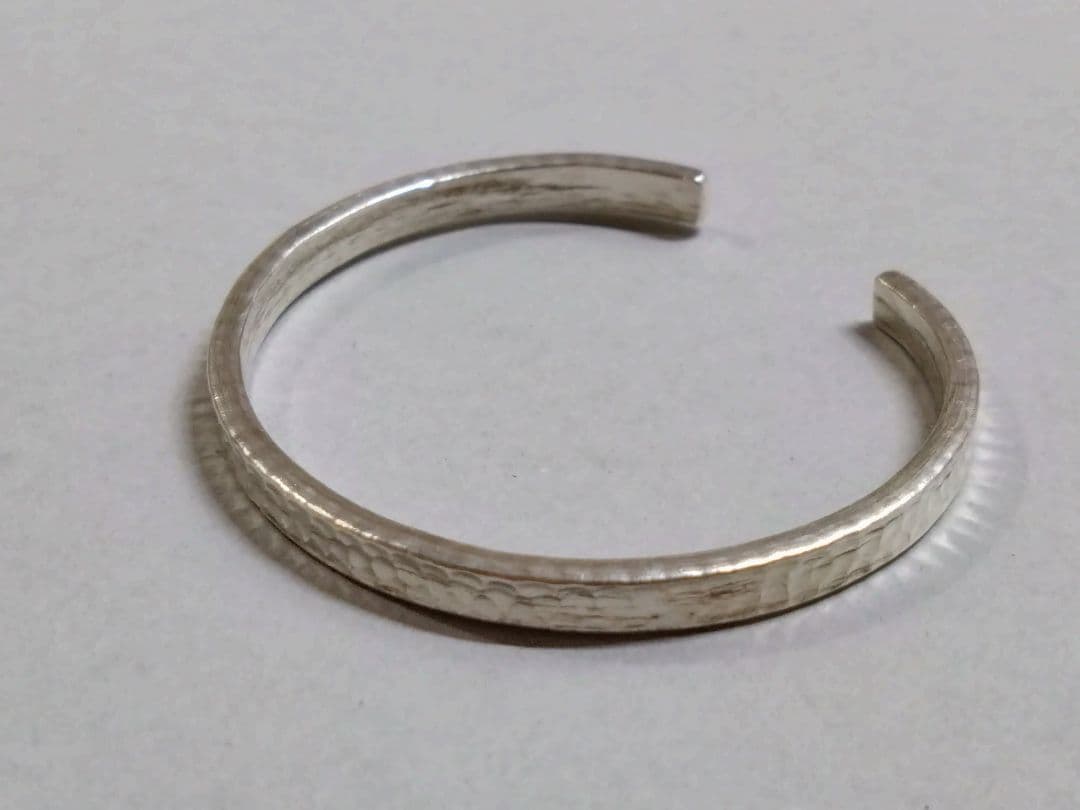 Hiry　 新品　カレン族　銀製　バングル　ブレスレット　A34