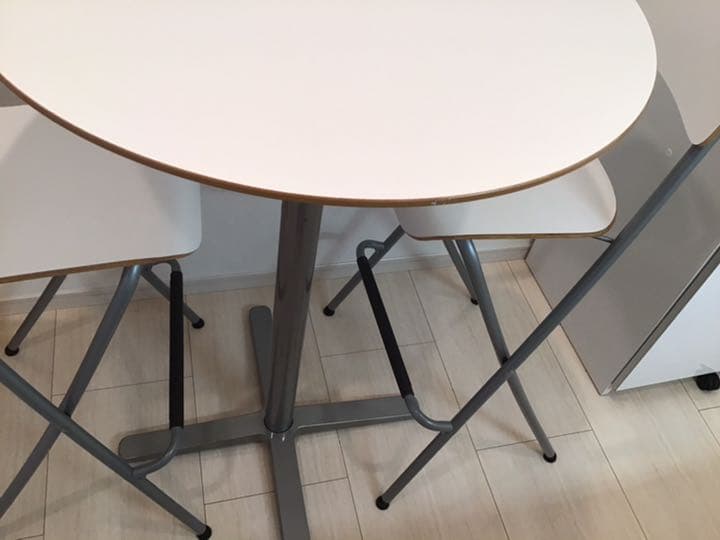 IKEA BILLSTA イケア　バー　カフェテーブル