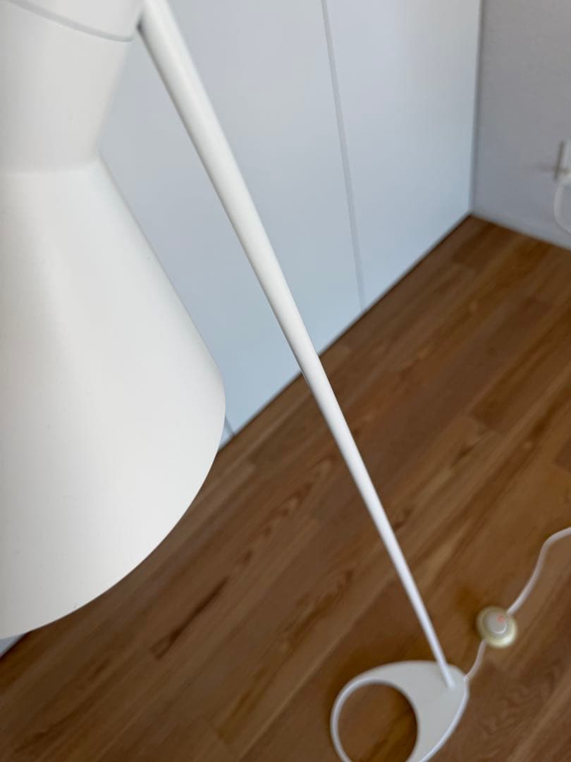 ルイスポールセン AJフロアランプ Louis Poulsen