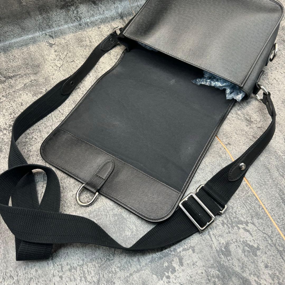 美品✨ルイヴィトン タイガ アンドレイ ショルダーバッグ M32482